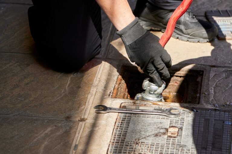 firefighter-connecting-hose-to-a-fire-hydrant-2024-12-04-22-50-07-utc-scaled.jpg